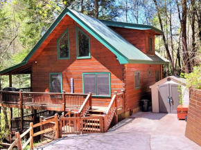 LUXURY CABIN WITH WATERVIEW AND PRIVACY, hiking